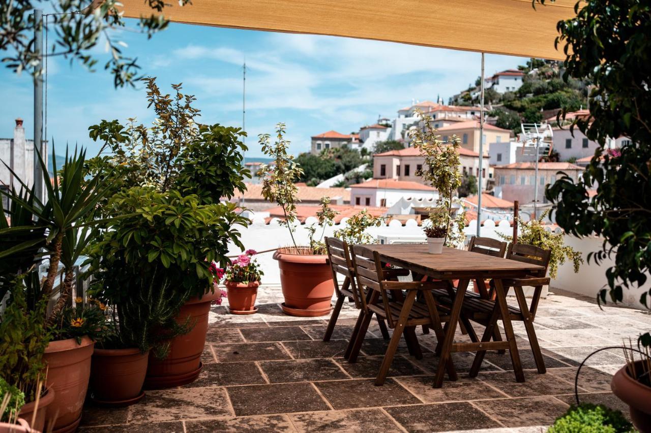 Arokaria Boutique Apartments Hydra  Extérieur photo