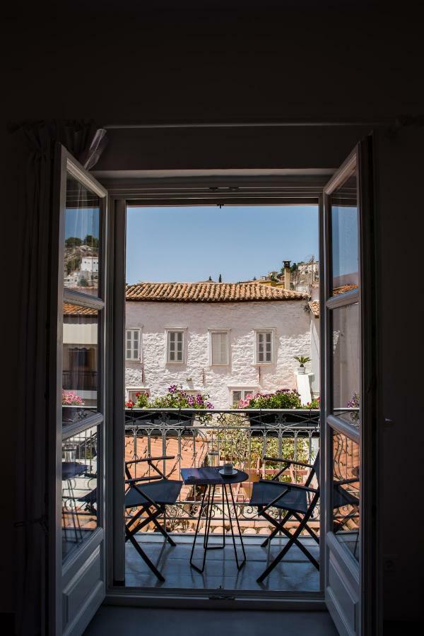 Arokaria Boutique Apartments Hydra  Extérieur photo