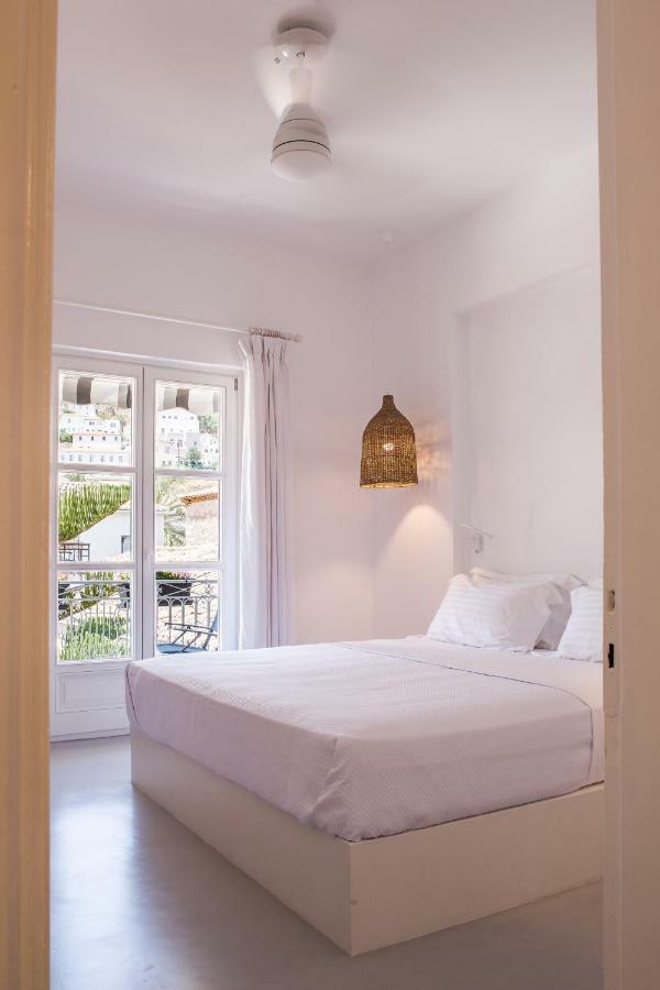Arokaria Boutique Apartments Hydra  Extérieur photo